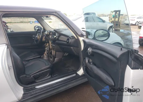 2015 Mini Hardtop Cooper z USA, uszkodzony, nr VIN WMWXM5C54FT938997